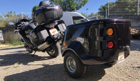 Remorque bagagère BMW GTL de 2018 avec attelage